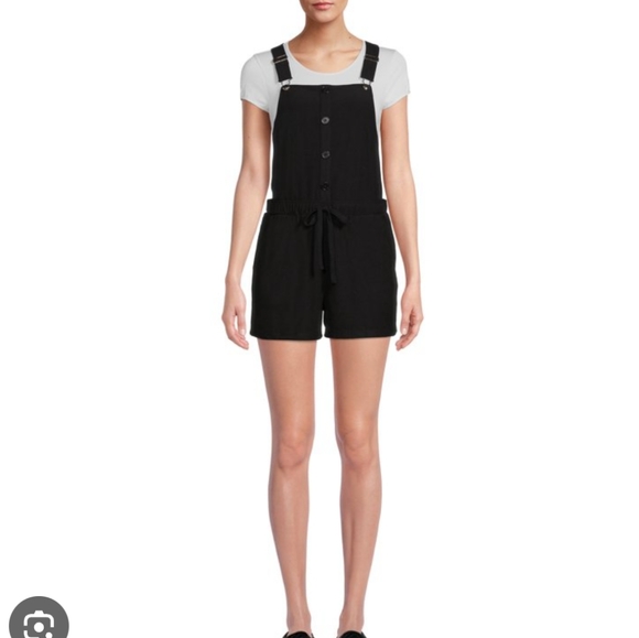 No Boundaries Shortalls In Black Soot Faux Buttons Drawstring Waist - Picture 4 of 11